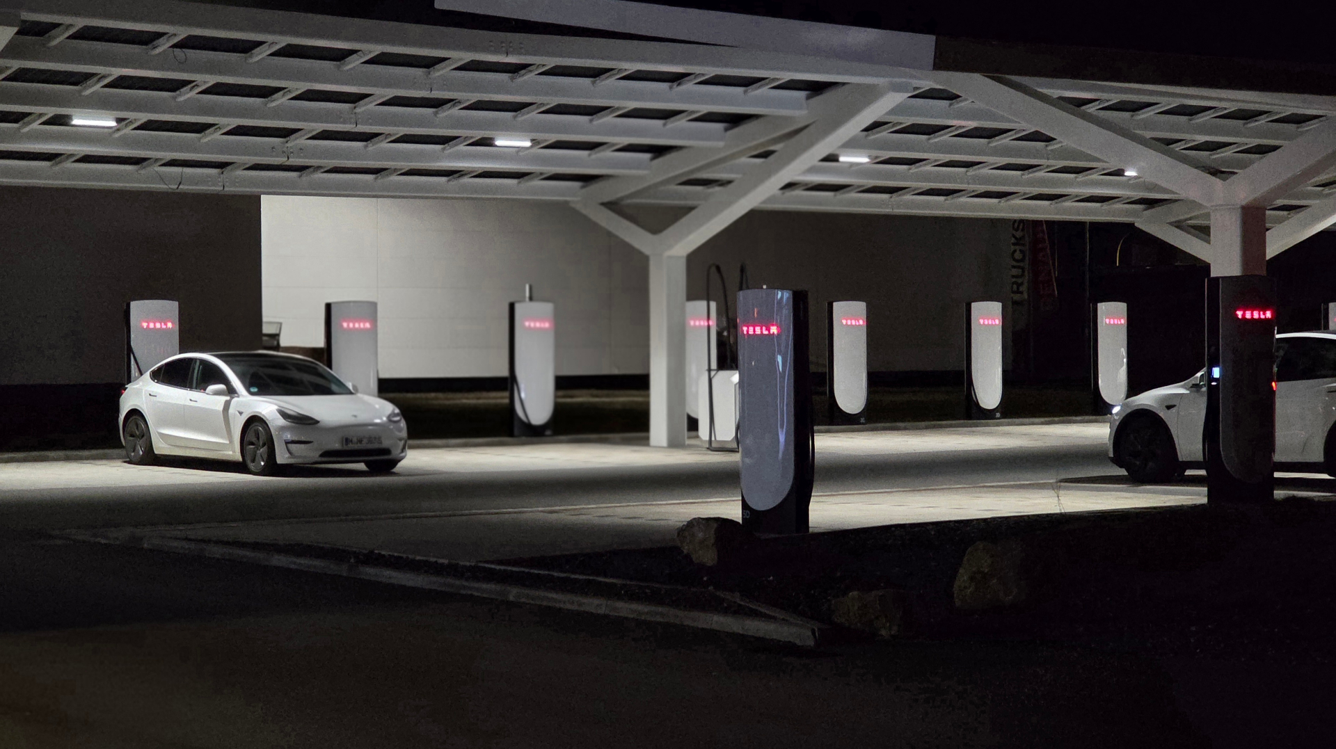 Tesla Supercharger